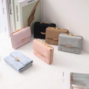 New Short Wallet, Women's Refreshing Japanese and Korean-style leaf-printed hardware buckle multifunctional card and coin purse