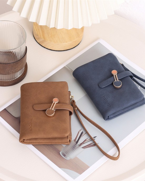 Lianbu new Japanese and Korean style, fresh and simple, zippered and clasp, short multifunctional card holder, handbag, student coin purse. Lianbu new Japanese and Korean style, fresh and simple, zippered and clasp, short multifunctional card holder, handbag, student coin purse.