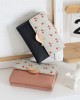 New women's wallet, printed, fresh and simple, foldable zippered and clasp, multifunctional, portable, women's wallet and coin purse. New women's wallet, printed, fresh and simple, foldable zippered and clasp, multifunctional, portable, women's wallet and coin purse.
